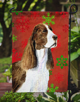 Springer Spaniel Red and Green Snowflakes Holiday Christmas Flag Garden Size