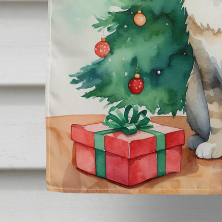 Dwelf Cat by the Christmas Tree House Flag